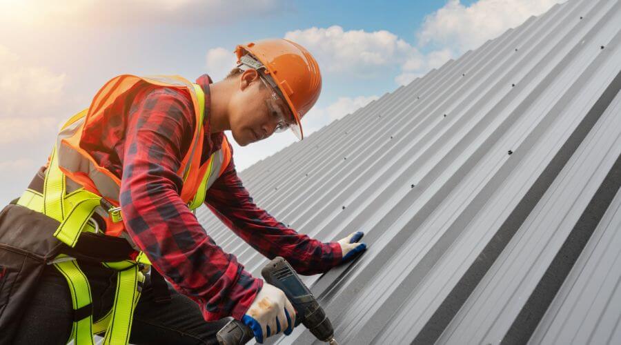 Professional metal roof installation in Oakville, CA